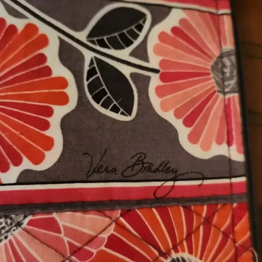 Vera Bradley Lined Zippered Bag
